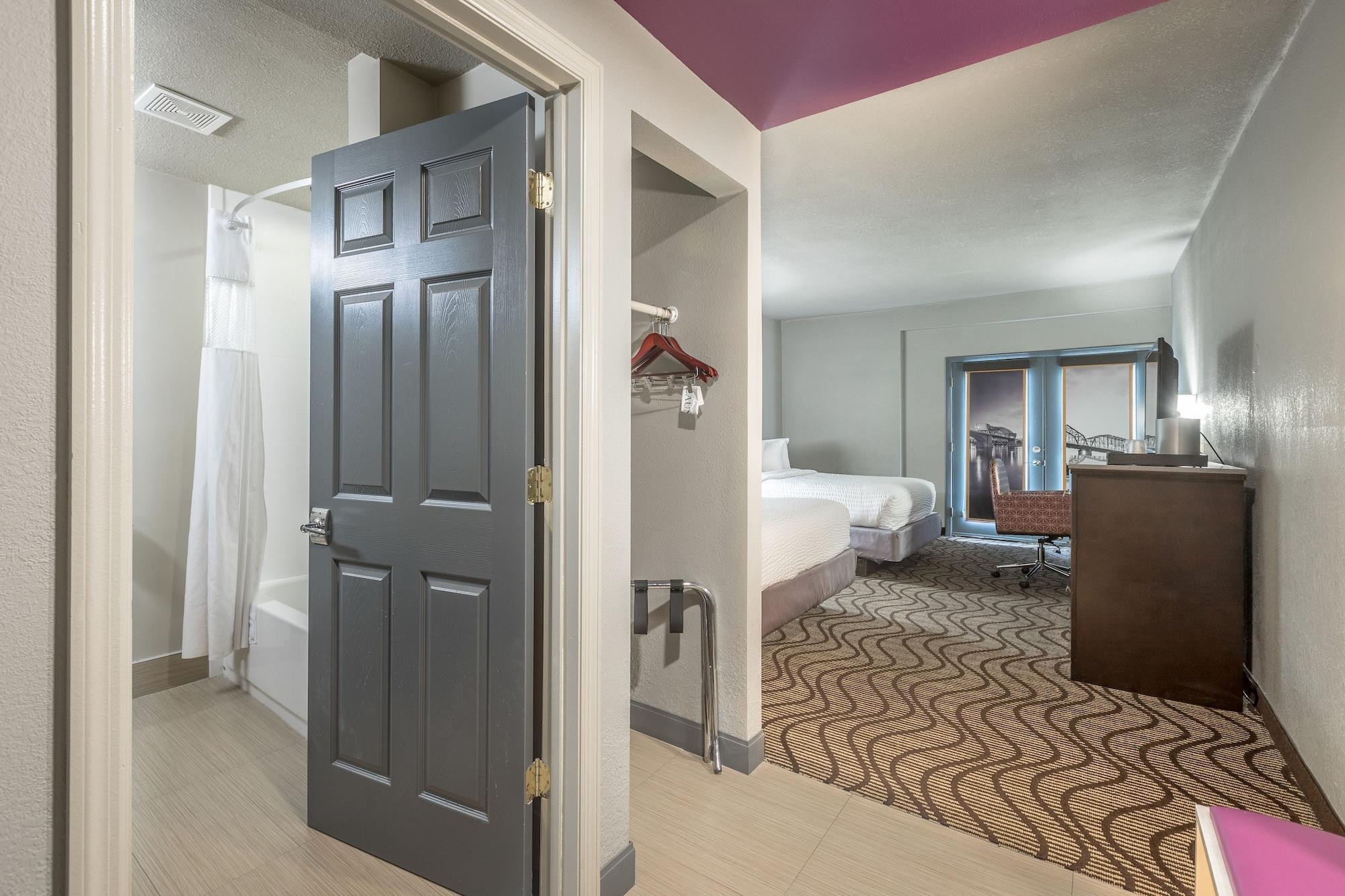 District 3 Hotel, Ascend Hotel Collection Chattanooga Exterior photo